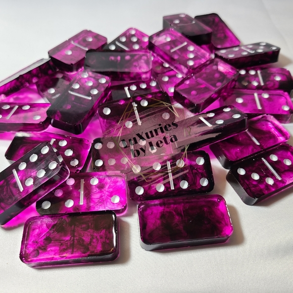 Custom Dominoes - Picture 1 of 4